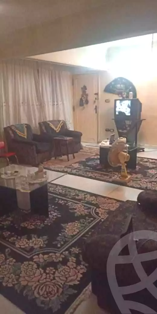 https://aqarmap.com.eg/en/listing/6794424-for-sale-cairo-ain-shams-ahmed-esmat-st