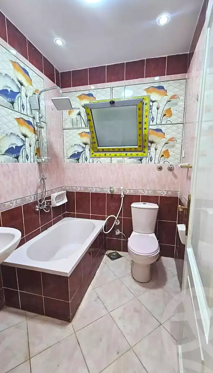 https://aqarmap.com.eg/en/listing/6794438-for-sale-alexandria-sydy-bshr-sydy-bshr-bhry-shr-khld-bn-lwlyd