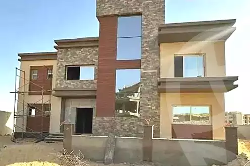 https://aqarmap.com.eg/ar/listing/6794778-for-sale-cairo-new-cairo-compounds-tag-city-shalya-taj-city