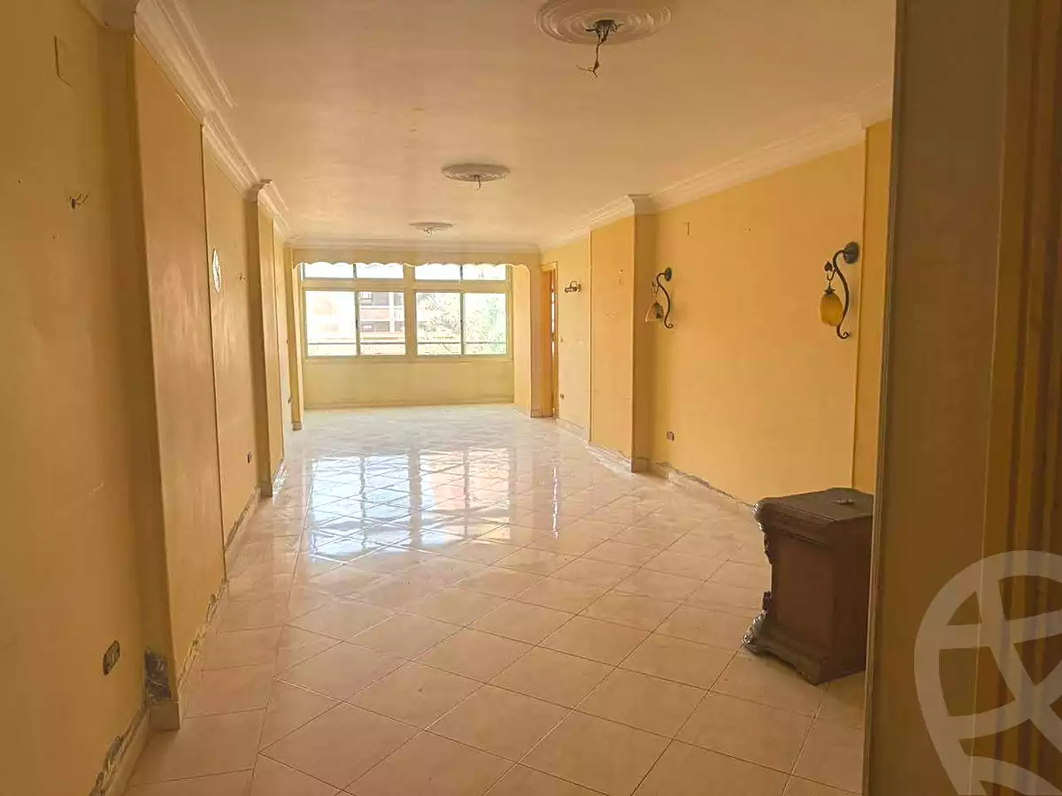 https://aqarmap.com.eg/en/listing/6795029-for-sale-cairo-helwan-sherif-st