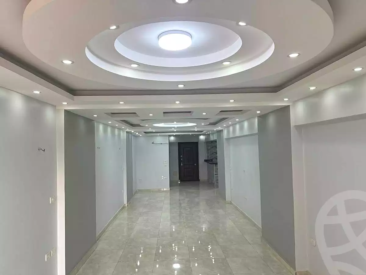 https://aqarmap.com.eg/ar/listing/6795039-for-rent-cairo-helwan-mostafa-fahmy-st