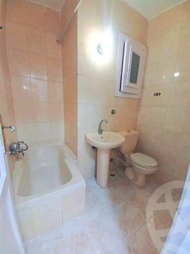 https://aqarmap.com.eg/en/listing/6795772-for-sale-alexandria-l-jmy-shataa-el-nakheel