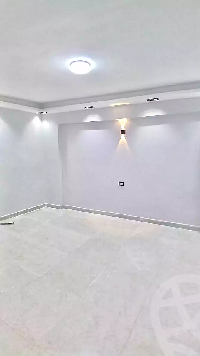 https://aqarmap.com.eg/ar/listing/6797434-for-sale-alexandria-l-jmy-lbytsh-al-kaada-st