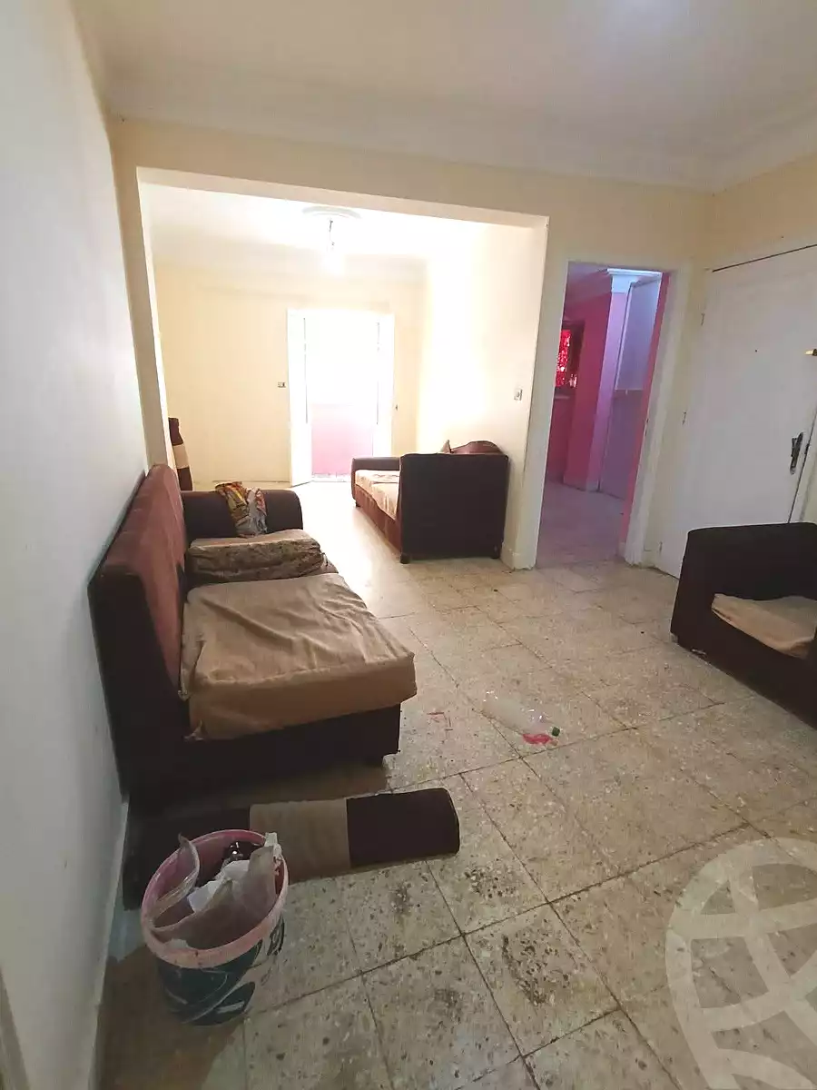 https://aqarmap.com.eg/ar/listing/6797820-for-sale-alexandria-el-asafra-l-sfr-qbly-el-maahad-el-dini-st