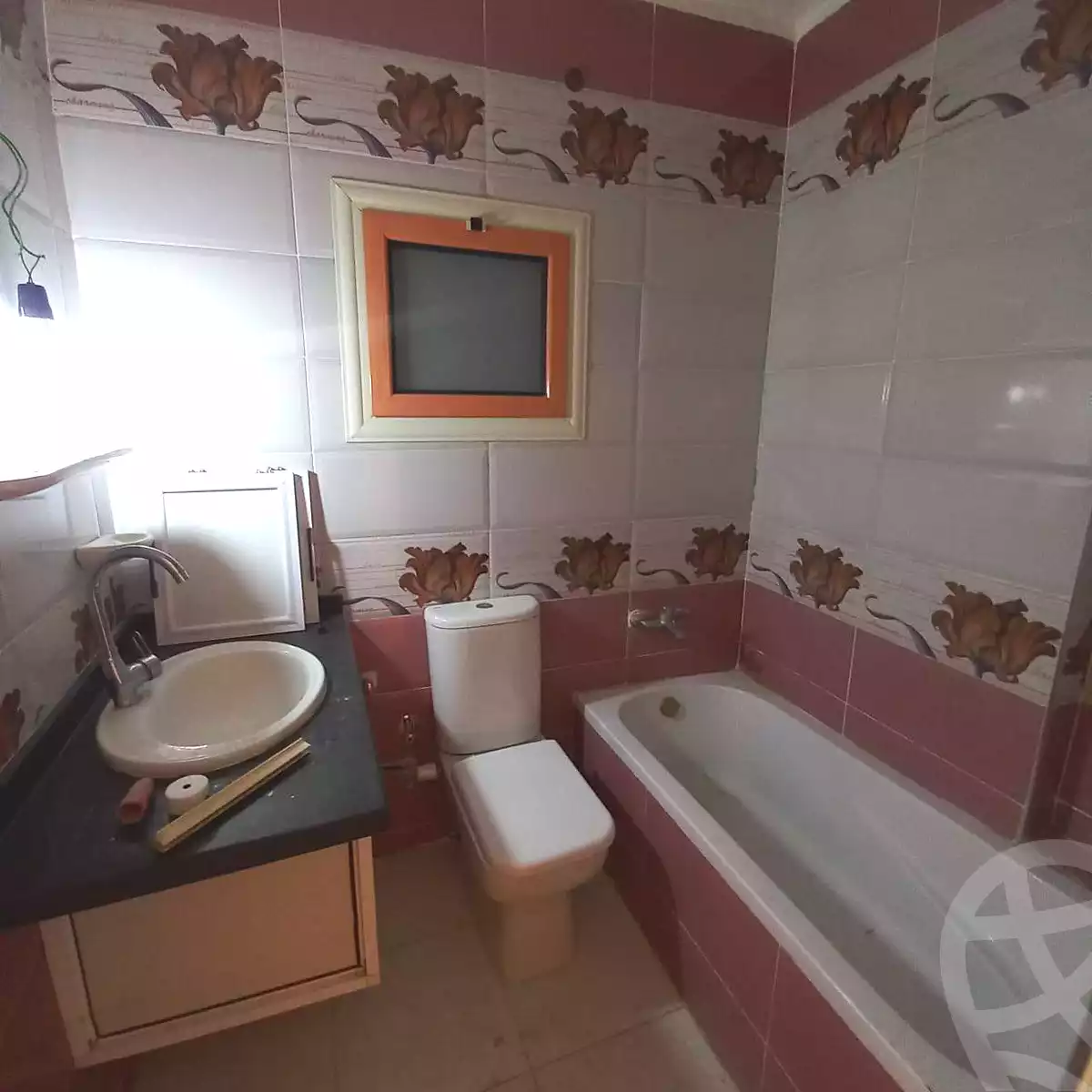 https://aqarmap.com.eg/ar/listing/6798058-for-sale-alexandria-l-jmy-lbytsh-el-hay-st