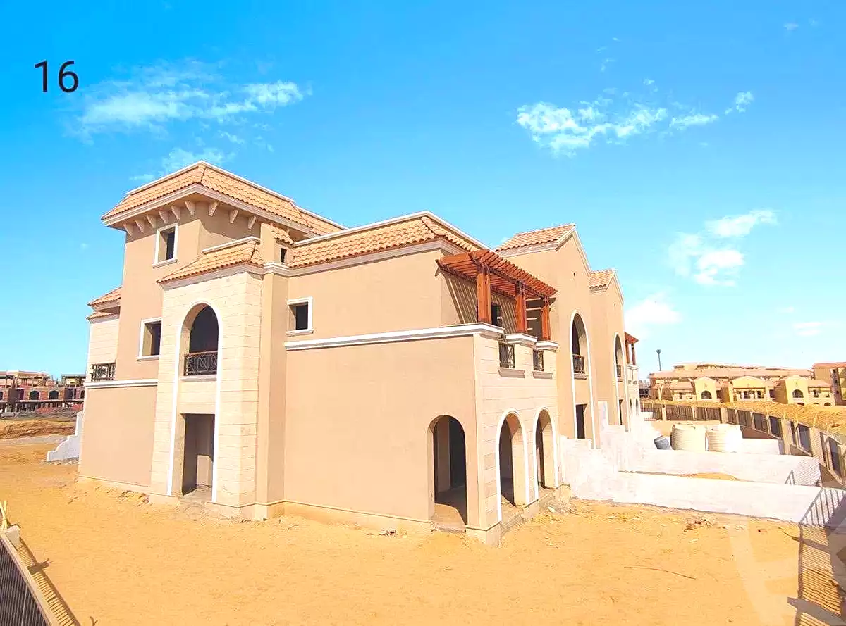 https://aqarmap.com.eg/ar/listing/6799184-for-sale-cairo-el-shorouk-compounds-yfy-ryzydns