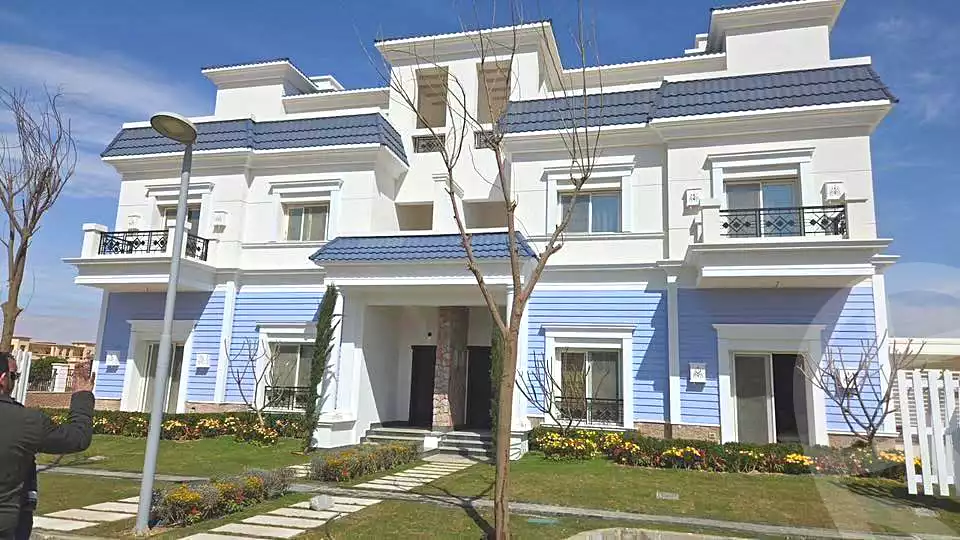 https://aqarmap.com.eg/ar/listing/6799474-for-sale-cairo-new-cairo-compounds-mivida-mivida-business-park-emaar