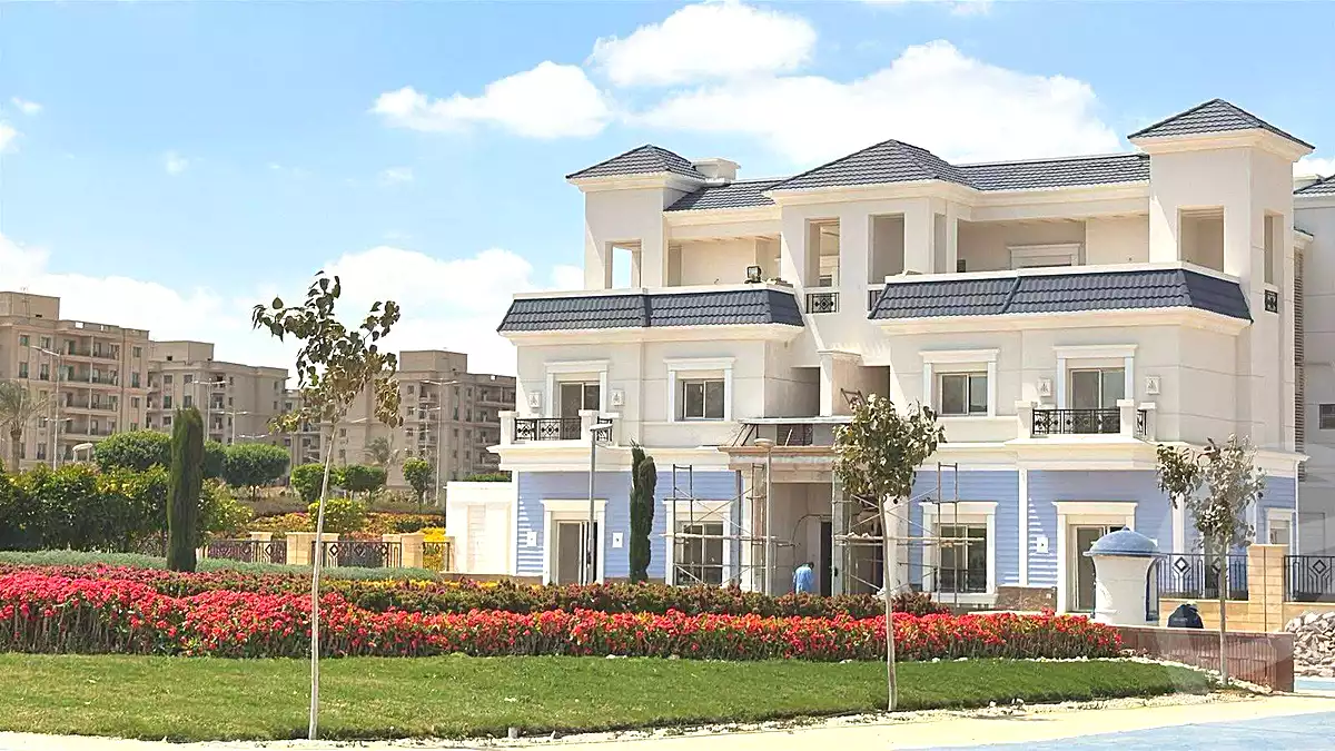 https://aqarmap.com.eg/en/listing/6799516-for-sale-cairo-new-cairo-compounds-mountain-view1-1-compound