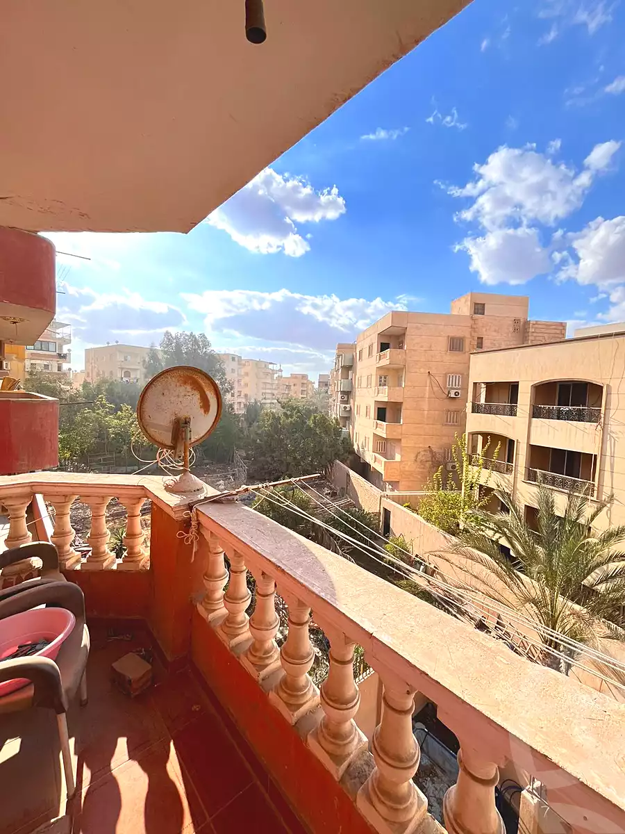 https://aqarmap.com.eg/en/listing/6800232-for-sale-cairo-6th-of-october-el-ahyaa-neighborhood-5th