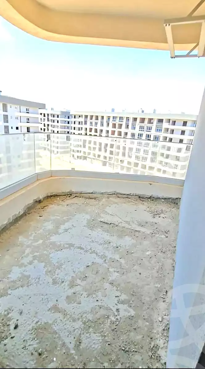 https://aqarmap.com.eg/ar/listing/6800251-for-sale-cairo-new-administrative-capital-r7-midtown-condo