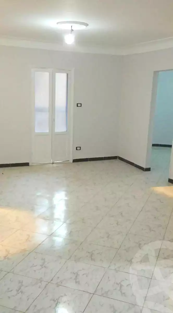 https://aqarmap.com.eg/en/listing/6800354-for-sale-alexandria-sydy-bshr-sydy-bshr-bhry-el-fakharany-st