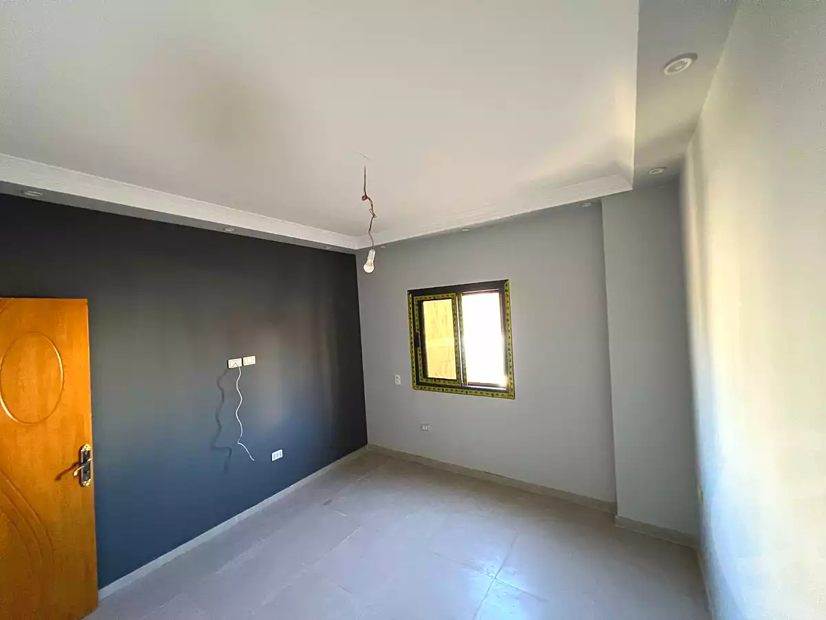 https://aqarmap.com.eg/ar/listing/6800538-for-sale-cairo-6th-of-october-el-tawsaat-el-shamalya-hy-2000-qt