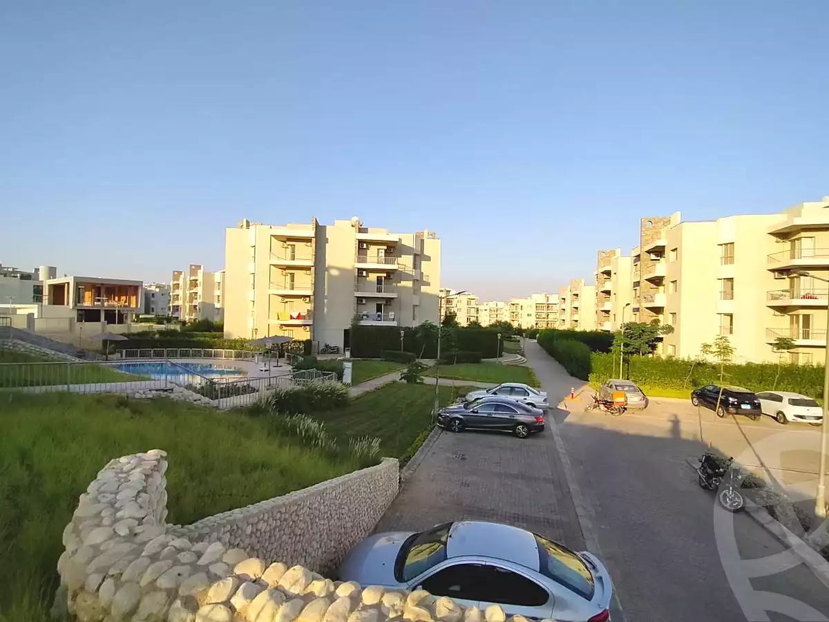 https://aqarmap.com.eg/ar/listing/6800720-for-sale-cairo-el-sheikh-zayed-city-compounds-dh-drys