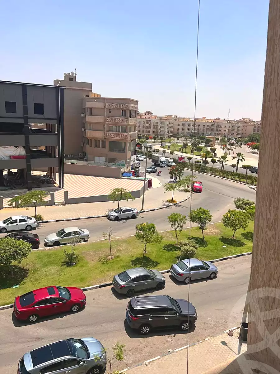 https://aqarmap.com.eg/en/listing/6801026-for-rent-cairo-el-sheikh-zayed-city-compounds-beverly-hills