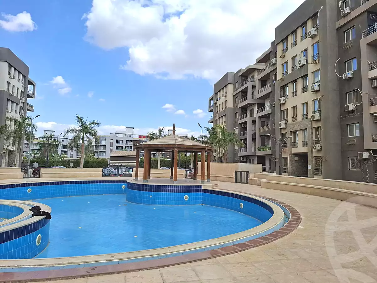 https://aqarmap.com.eg/en/listing/6801285-for-sale-cairo-el-sheikh-zayed-city-compounds-jn-1