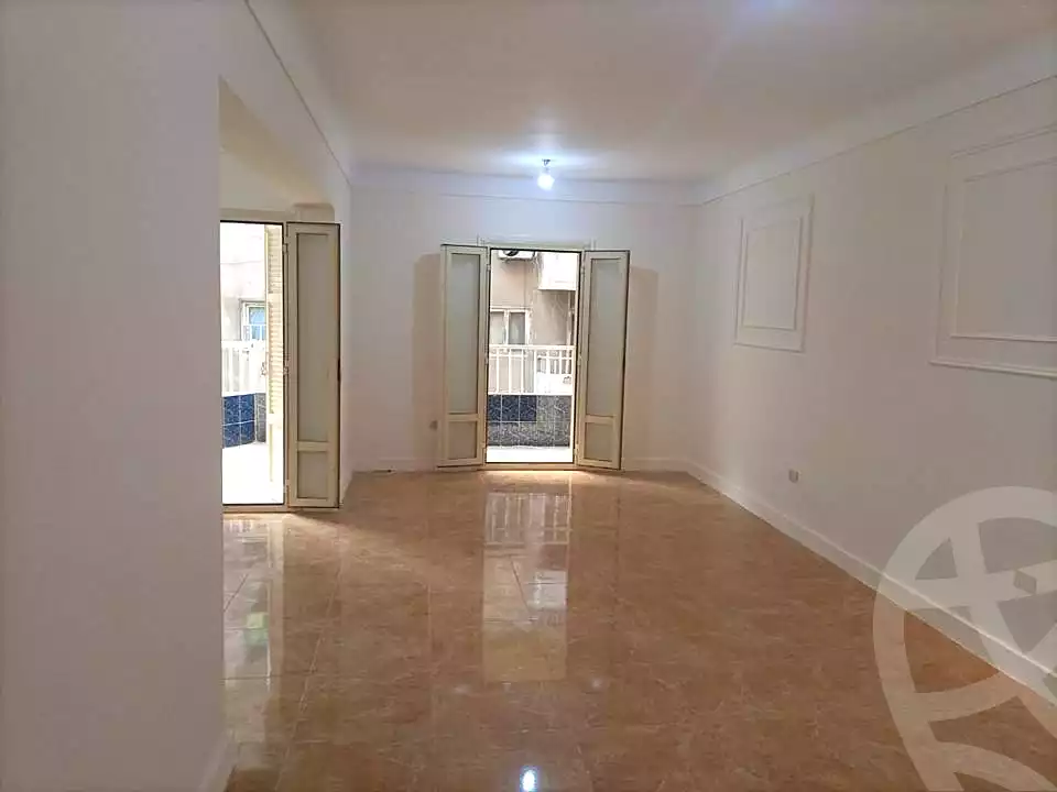 https://aqarmap.com.eg/ar/listing/6802297-for-sale-alexandria-el-asafra-l-sfr-bhry