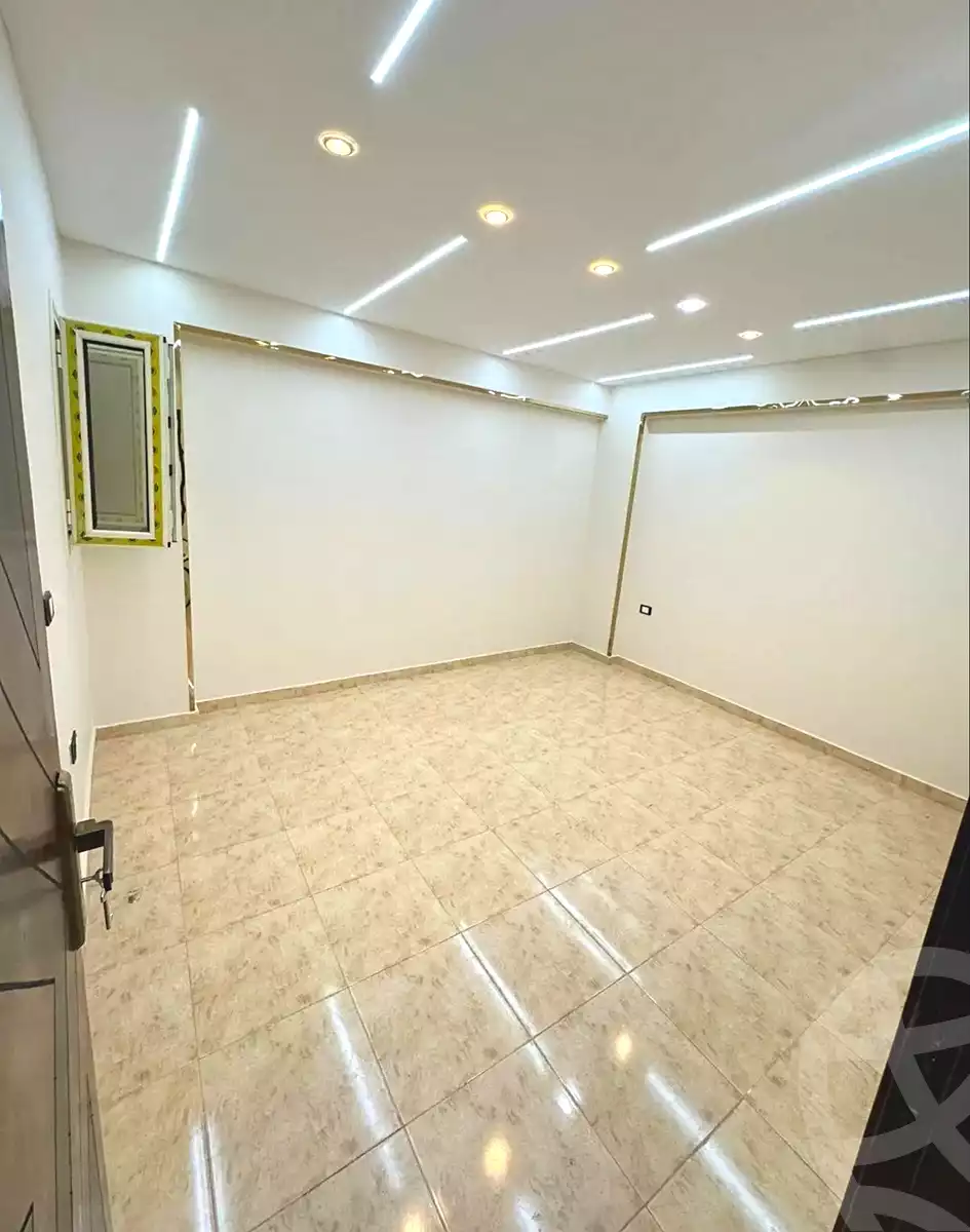 https://aqarmap.com.eg/en/listing/6802645-for-sale-alexandria-lsywf-el-falki