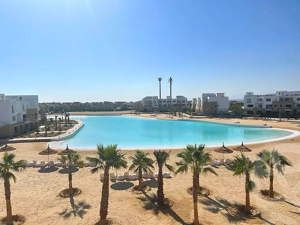 https://aqarmap.com.eg/ar/listing/6803066-for-sale-red-sea-el-gouna-el-gouna-resorts-swan-lake