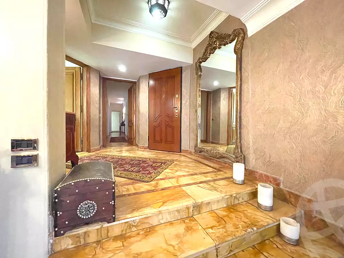 https://aqarmap.com.eg/en/listing/6803248-for-sale-cairo-el-agouza-shr-tnt