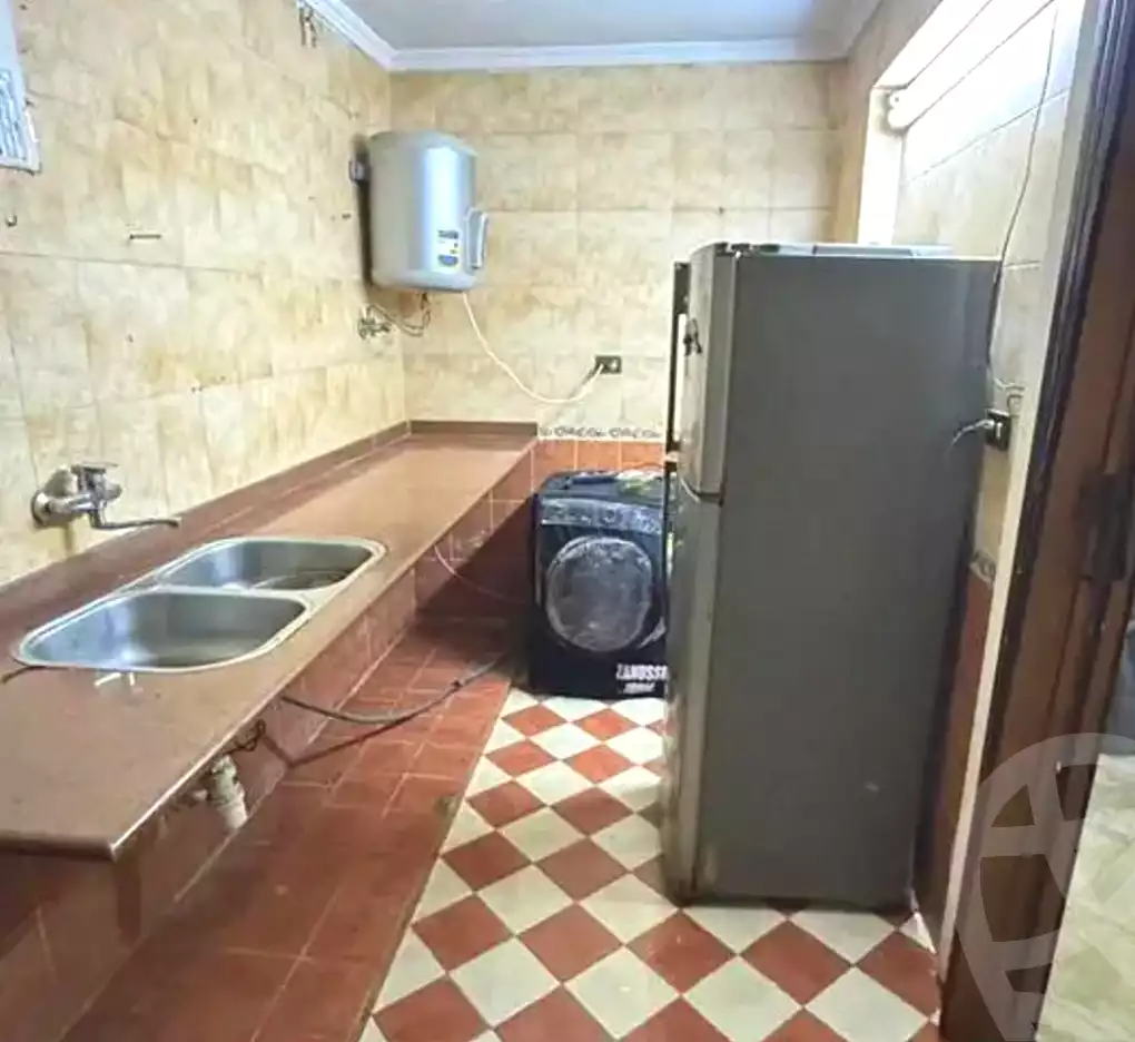 https://aqarmap.com.eg/en/listing/6803698-for-sale-alexandria-ganaklis