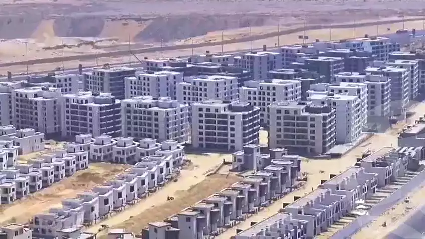 https://aqarmap.com.eg/en/listing/6803378-for-sale-cairo-new-cairo-compounds-kmbwnd-kryk-twn-il-cazar