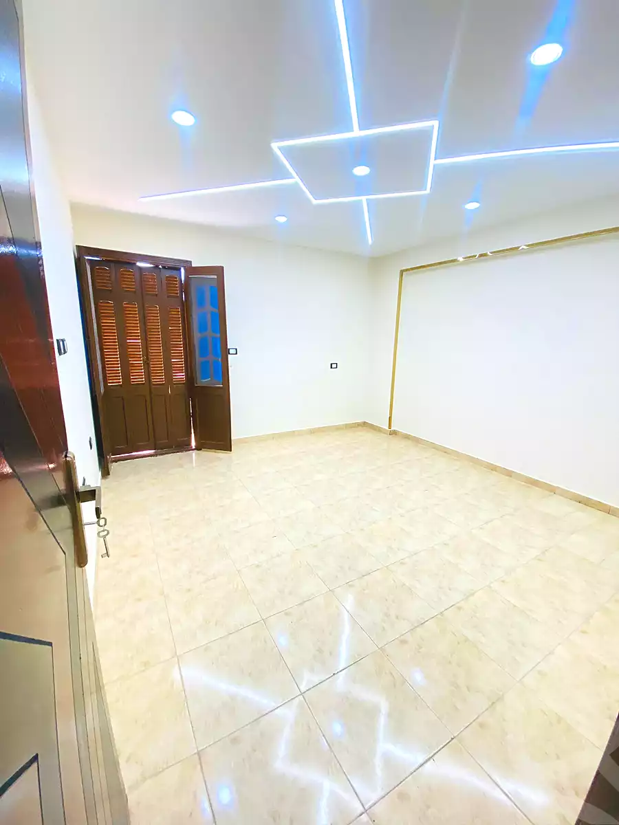 https://aqarmap.com.eg/en/listing/6804973-for-sale-alexandria-lsywf-el-falki