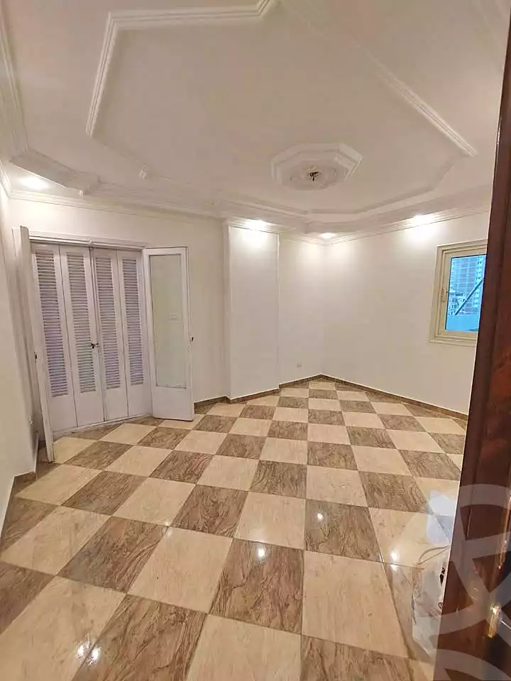 https://aqarmap.com.eg/ar/listing/6805376-for-sale-alexandria-el-asafra