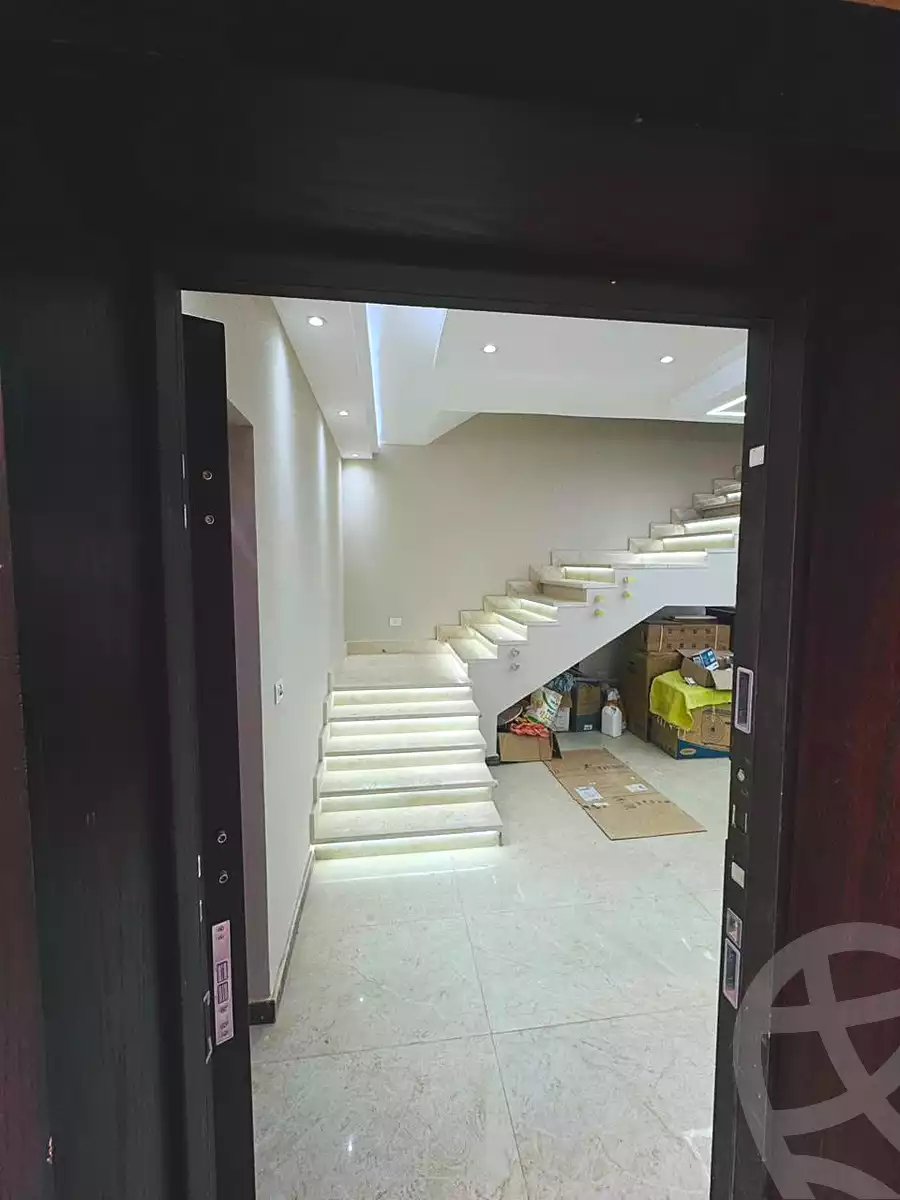 https://aqarmap.com.eg/ar/listing/6805476-for-sale-cairo-el-shorouk-compounds-yfy-ryzydns