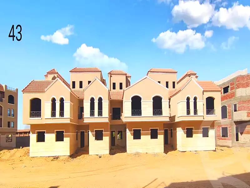 https://aqarmap.com.eg/ar/listing/6805482-for-sale-cairo-el-shorouk-compounds-yfy-ryzydns