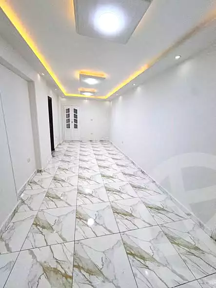 https://aqarmap.com.eg/en/listing/6805618-for-sale-alexandria-lsywf-el-falki