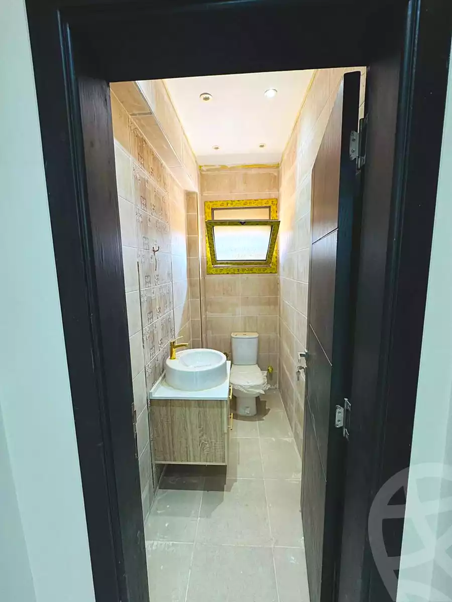 https://aqarmap.com.eg/ar/listing/6805631-for-sale-cairo-el-shorouk-compounds-yfy-ryzydns