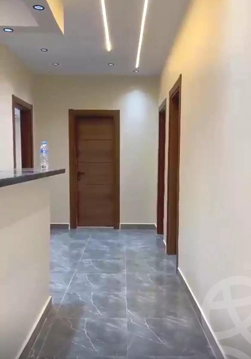 https://aqarmap.com.eg/ar/listing/6805786-for-sale-cairo-6th-of-october-hadaeq-october-compounds-el-fardoos-city