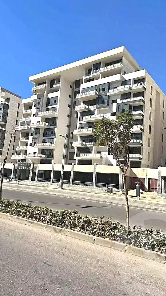 https://aqarmap.com.eg/en/listing/6805802-for-sale-cairo-new-administrative-capital-r3-jade-park-compound-city-edge