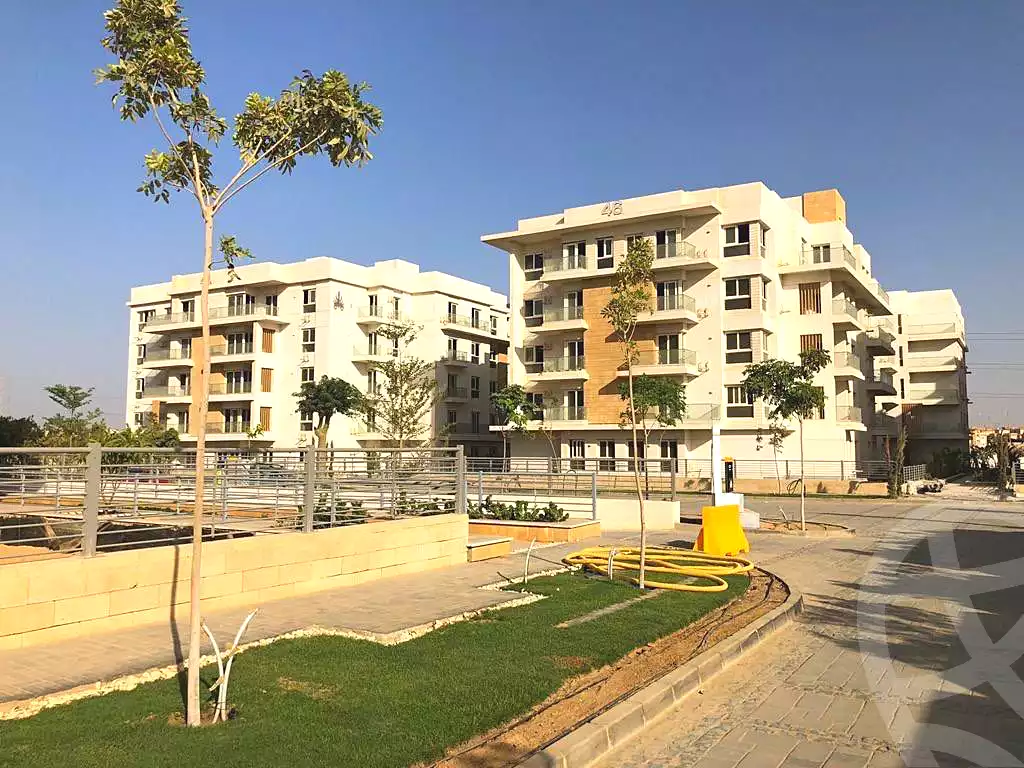 https://aqarmap.com.eg/ar/listing/6805860-for-sale-cairo-6th-of-october-compounds-mountain-view-icity-october-mv-park-mountain-view-icity-october