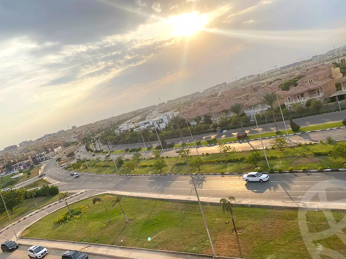https://aqarmap.com.eg/en/listing/6805989-for-sale-cairo-new-cairo-ganob-el-akadamiya-south-academy-a