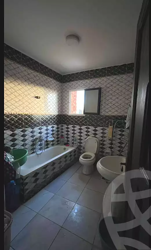 https://aqarmap.com.eg/ar/listing/6806122-for-sale-alexandria-l-jmy-lbytsh-qased-kareem-st