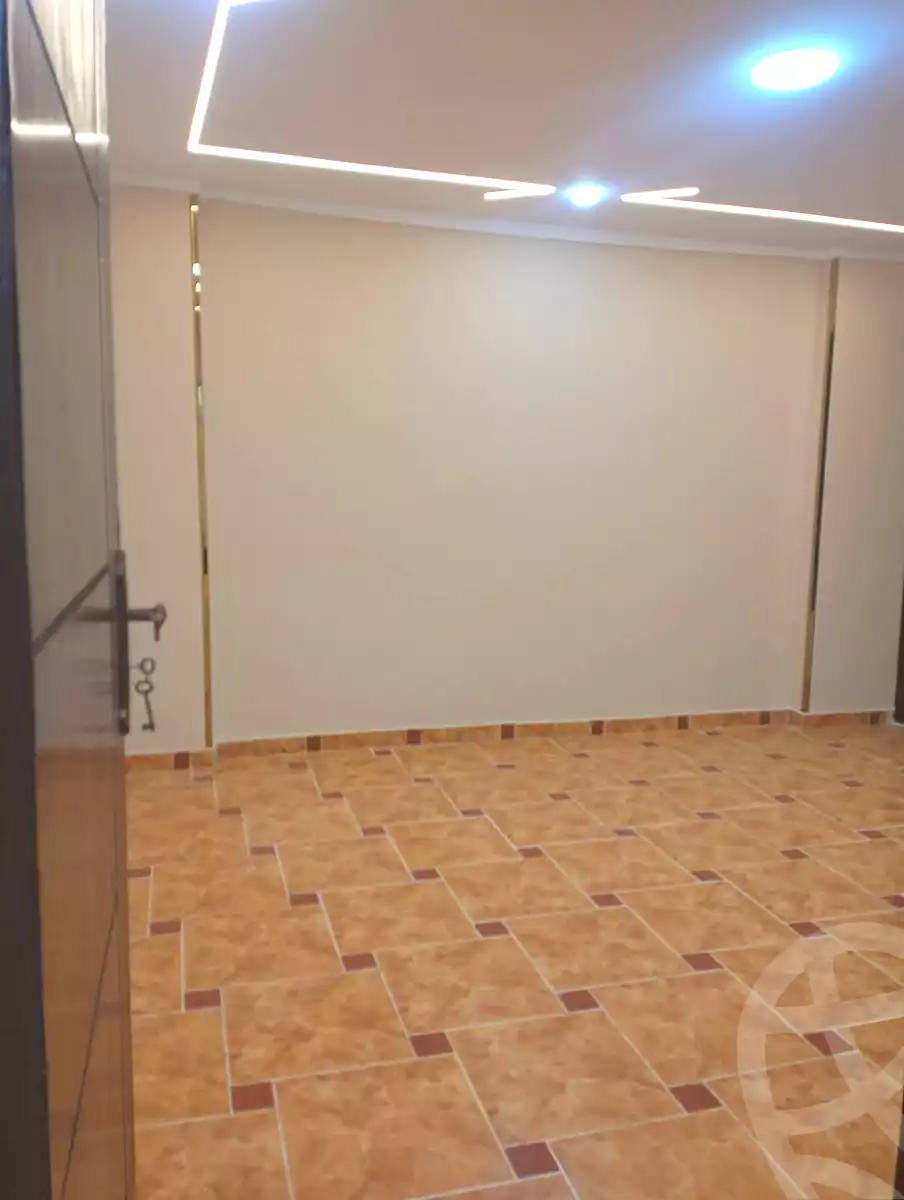 https://aqarmap.com.eg/en/listing/6806197-for-sale-alexandria-lsywf-el-falki