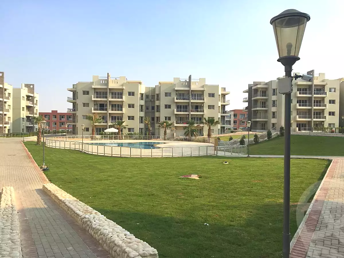 https://aqarmap.com.eg/ar/listing/6806216-for-sale-cairo-el-sheikh-zayed-city-compounds-dh-drys
