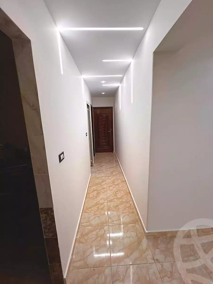 https://aqarmap.com.eg/en/listing/6806286-for-sale-alexandria-lsywf-el-falki