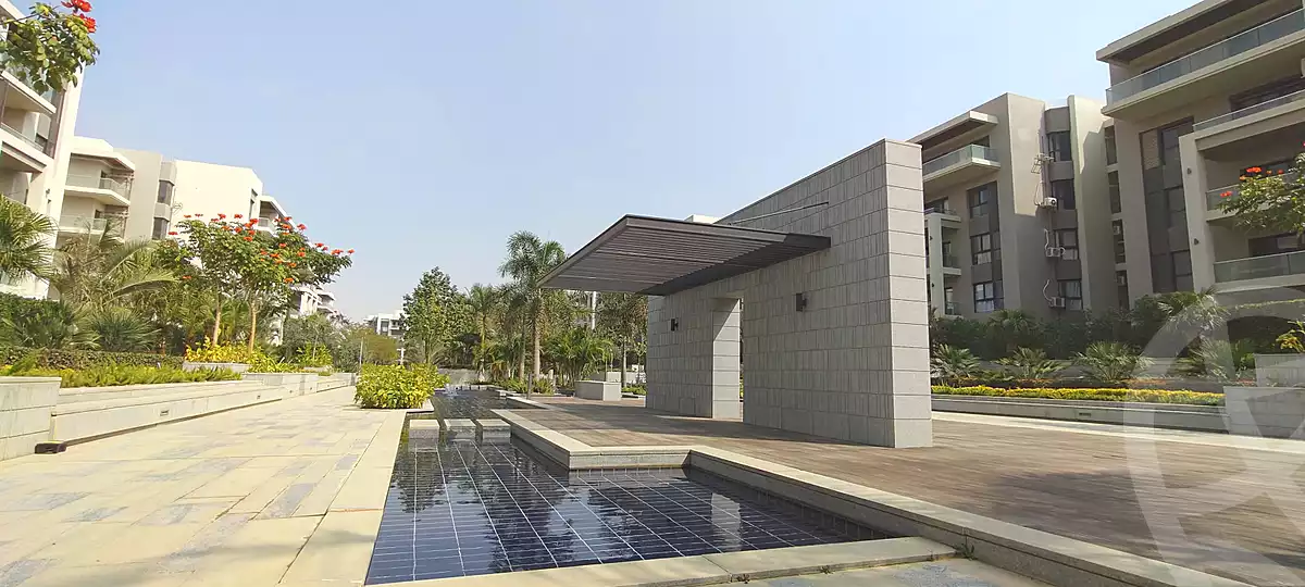 https://aqarmap.com.eg/en/listing/6806301-for-sale-cairo-new-cairo-compounds-the-address-east