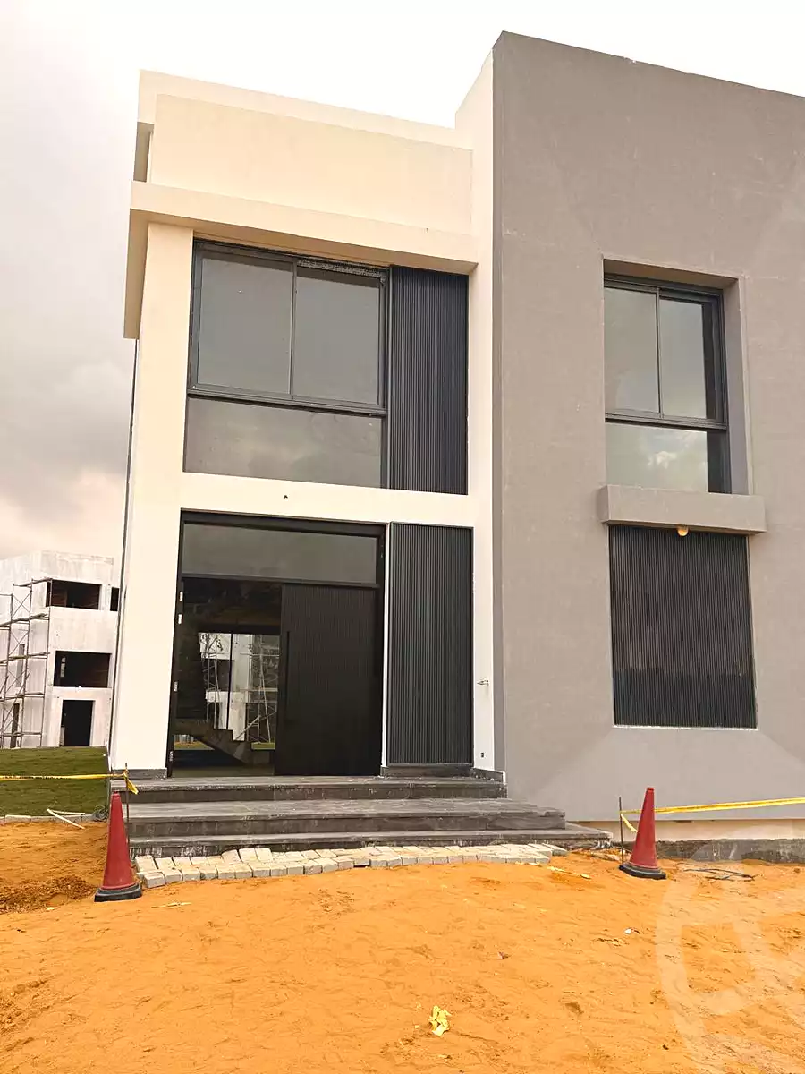 https://aqarmap.com.eg/ar/listing/6806337-for-sale-cairo-new-cairo-compounds-eastshire-alqamzi