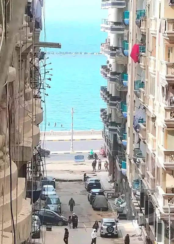 https://aqarmap.com.eg/en/listing/6806534-for-sale-alexandria-sydy-bshr