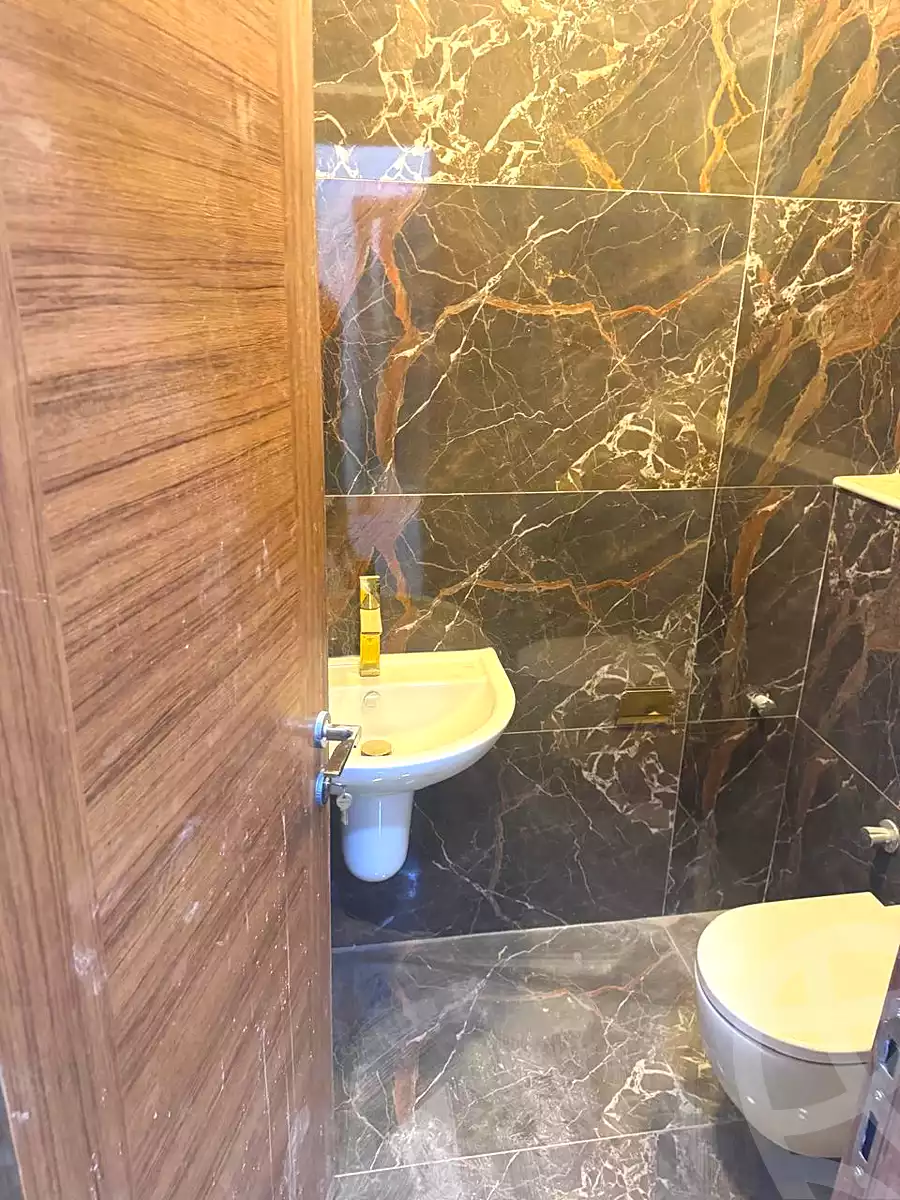 https://aqarmap.com.eg/ar/listing/6806887-for-sale-cairo-downtown-ramsis