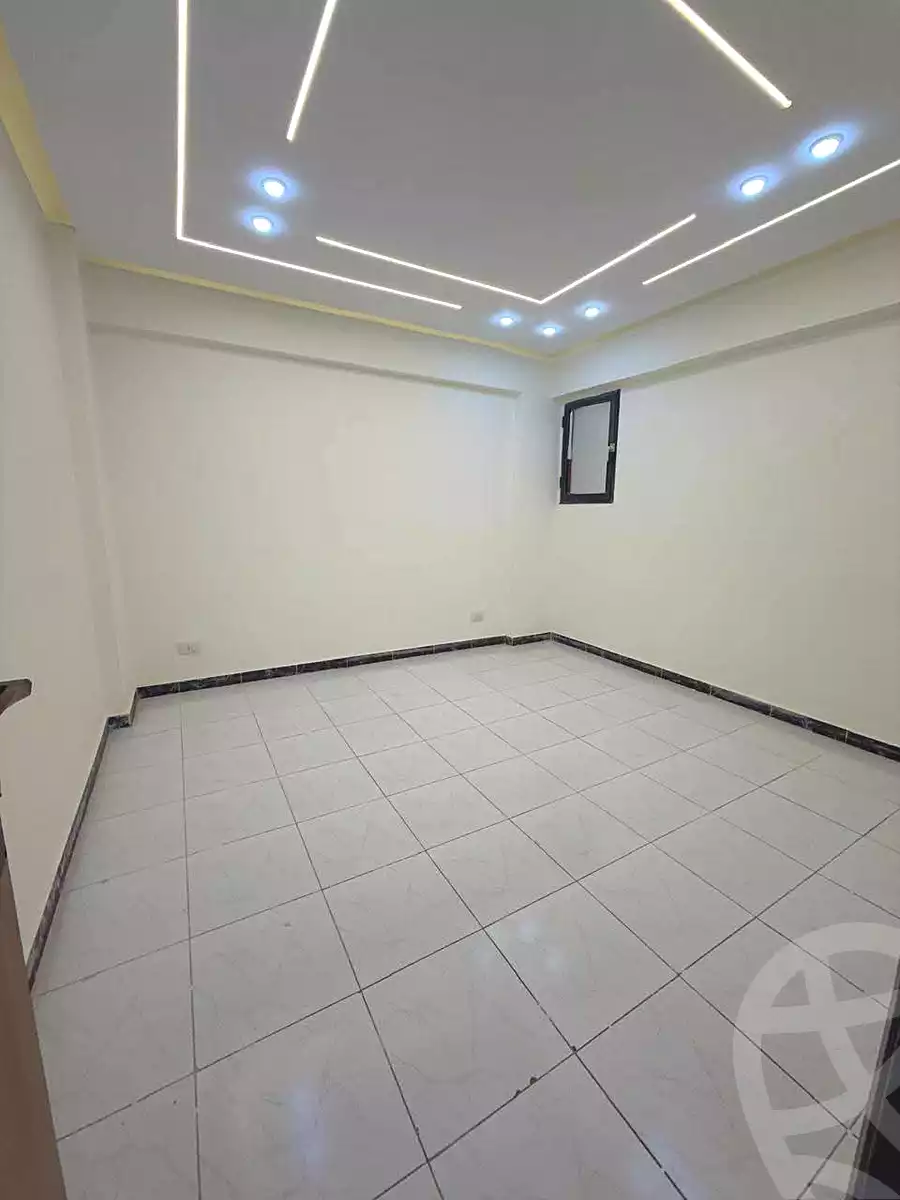 https://aqarmap.com.eg/ar/listing/6806947-for-sale-alexandria-el-asafra-shr-45