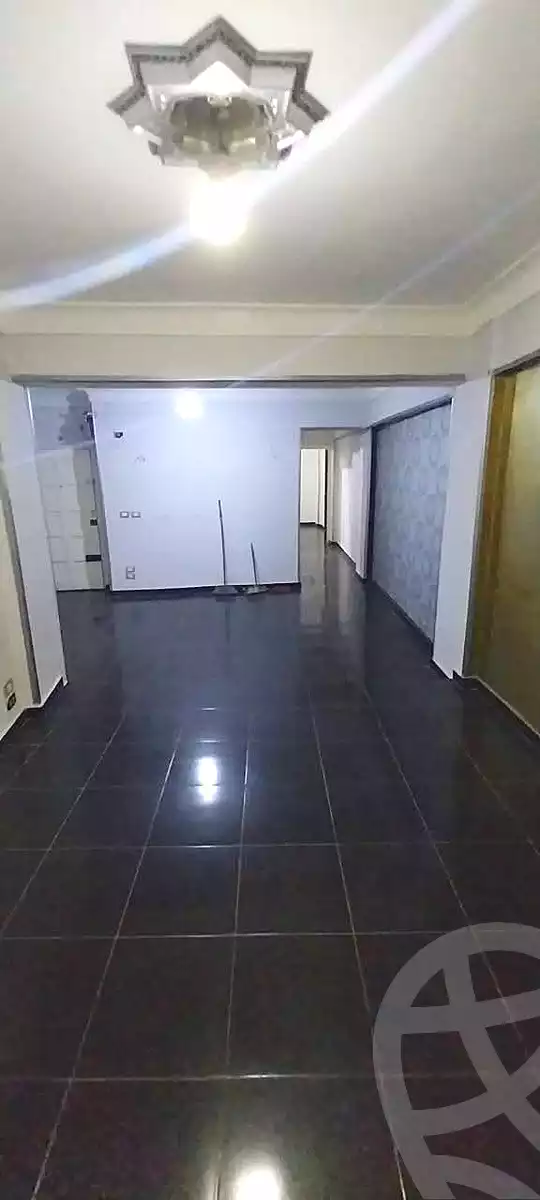 https://aqarmap.com.eg/ar/listing/6806970-for-sale-alexandria-l-jmy-lbytsh-ibrahim-othman-st