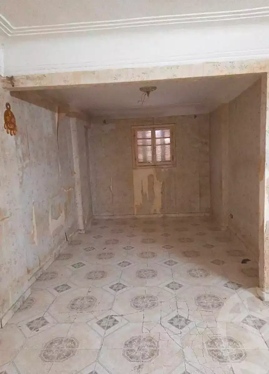 https://aqarmap.com.eg/ar/listing/6807171-for-sale-alexandria-bakoos-cinema-layla-st