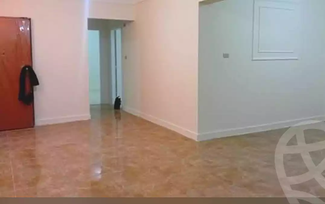 https://aqarmap.com.eg/ar/listing/6807338-for-sale-alexandria-el-asafra-l-sfr-bhry