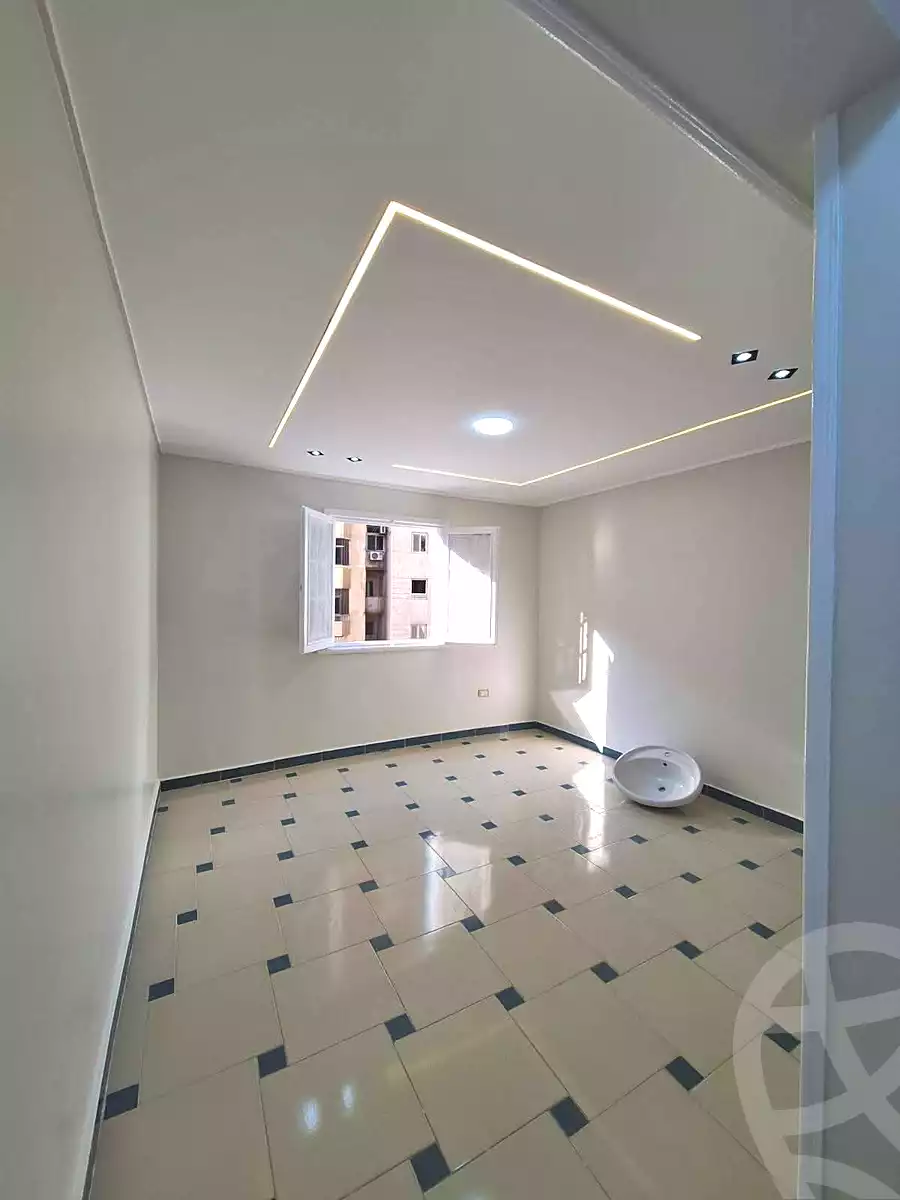 https://aqarmap.com.eg/en/listing/6807393-for-sale-alexandria-miami-mahmoud-el-isawy-st