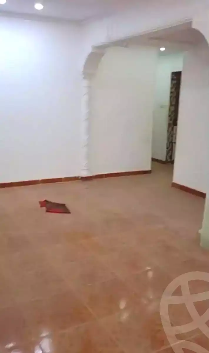 https://aqarmap.com.eg/en/listing/6807667-for-sale-alexandria-lsywf-el-falki