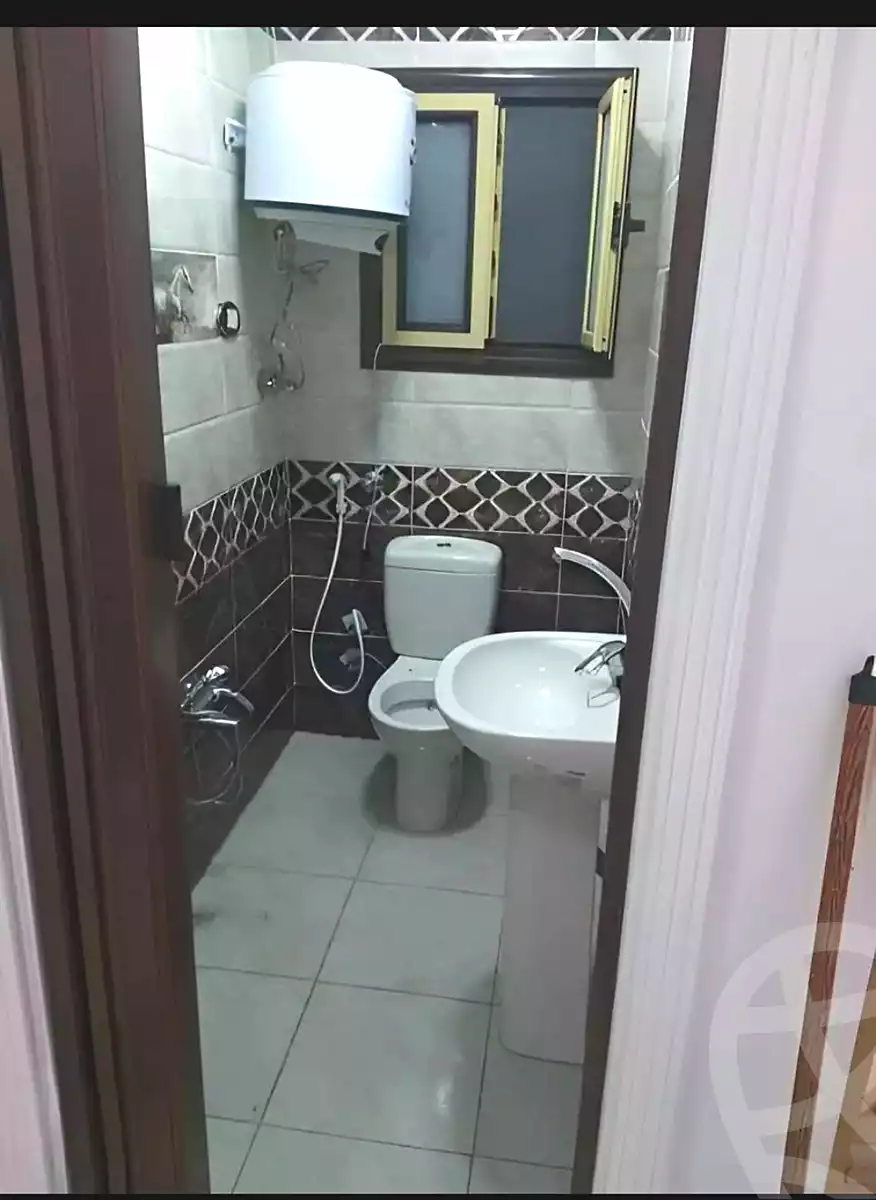 https://aqarmap.com.eg/ar/listing/6807762-for-sale-alexandria-sydy-bshr-sydy-bshr-bhry-shr-mhmd-njyb